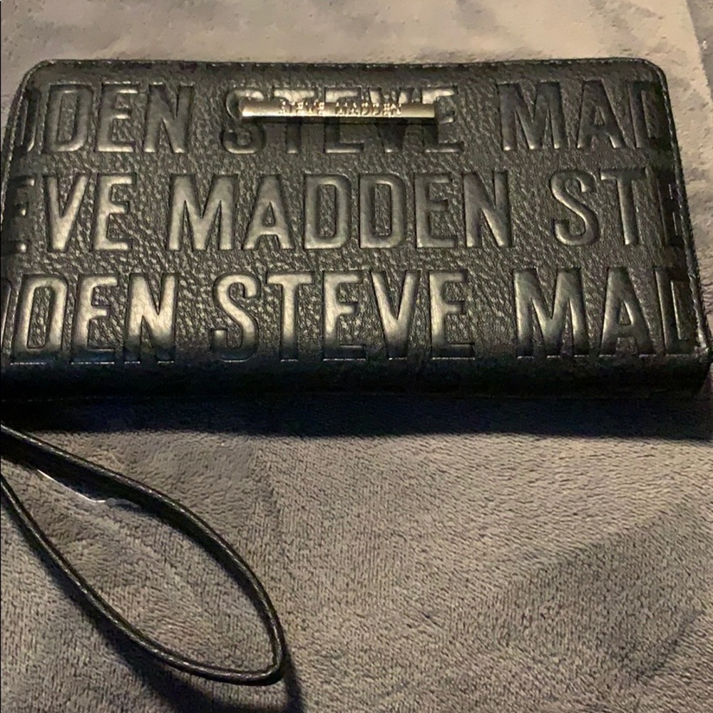 Steve Madden Wallet